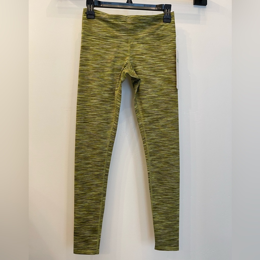 ALO YOGA NWT Size S Airbrushed Legging Army Green Spacedye 2015 Collection